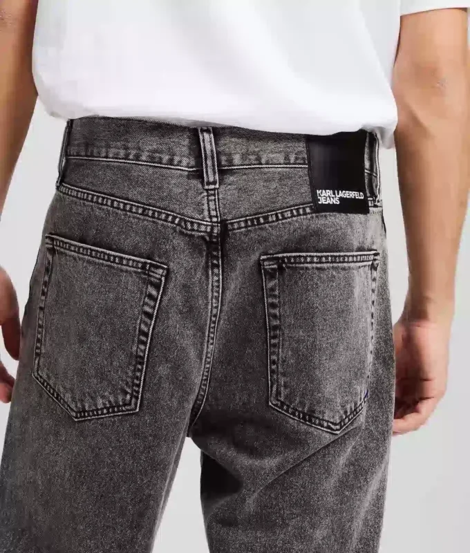 AVSLAPPEDE JEANS