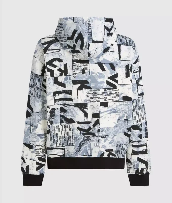 Avslappet hettegenser med monogram over hele