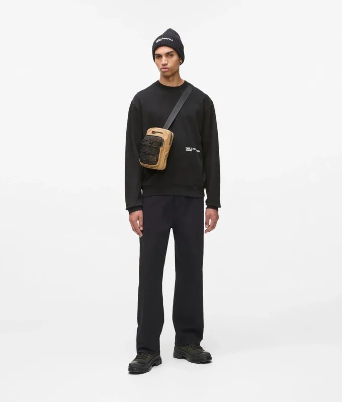 Avslappet sweatshirt med Karl-trykk