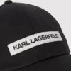 Baseballcap for gutter