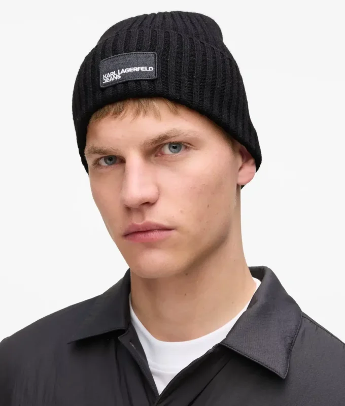 Beanie med logo-patch