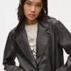 Blazer i slitt imitert skinn