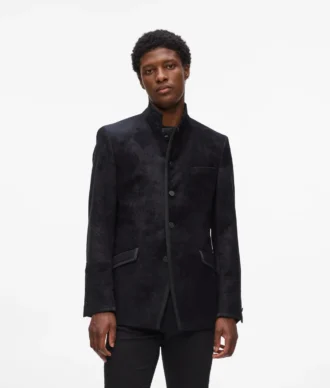 Blazer med høy krage