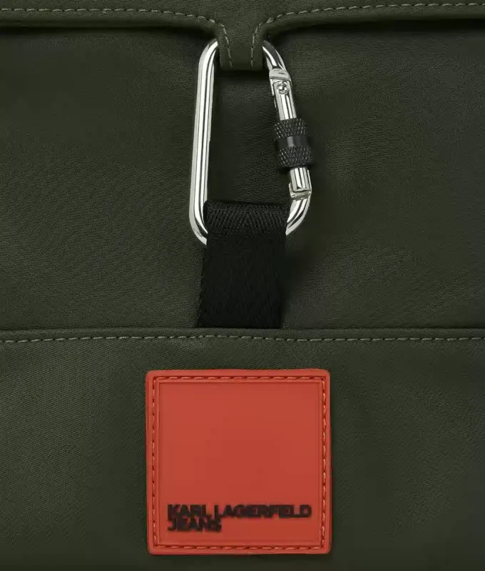 Canyon crossbody-veske
