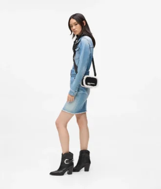 Crossbody-kameraveske i shearling