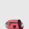 Crossbody-kameraveske med bokslogo