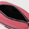 Crossbody-kameraveske med bokslogo
