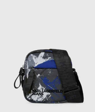 Crossbody-veske med graffititrykk
