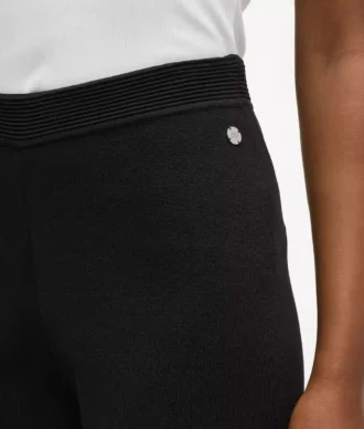 Culottes med kontrastpiping