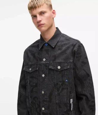 Denimjakke med monogram over hele