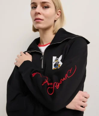 disney x kl halv zip sweatshirt 2 330x388 - DISNEY X KL HALV-ZIP SWEATSHIRT