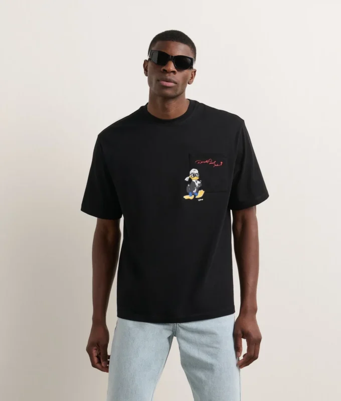 DISNEY X KL POCKET T-SKJORTE
