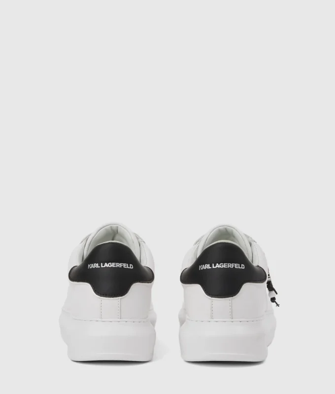 Eksklusive Kapri Ikon-sneakers med charm
