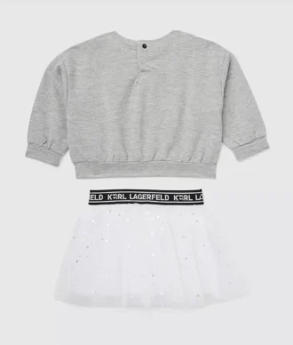 Gavesett med baby-sweatshirt og skjørt