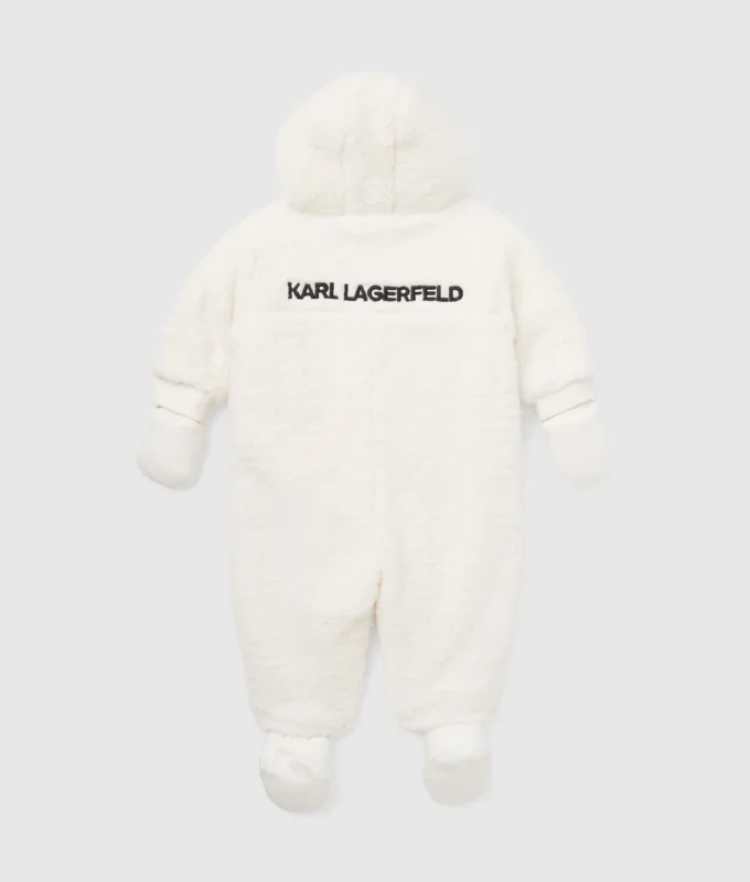 Gavesett med snødress til baby
