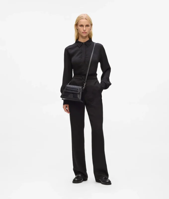 Ikon K crossbody-veske med nitter