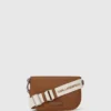 Ikon pebble crossbody-veske