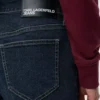 Jeans med høy midje og rett passform