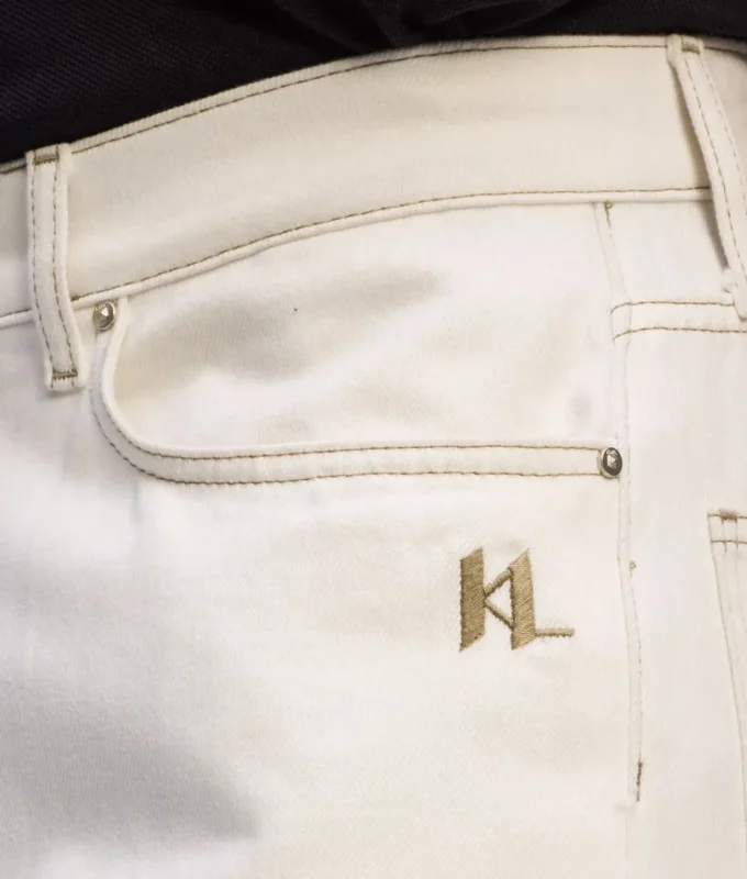 JEANS MED KONTRASTSTING