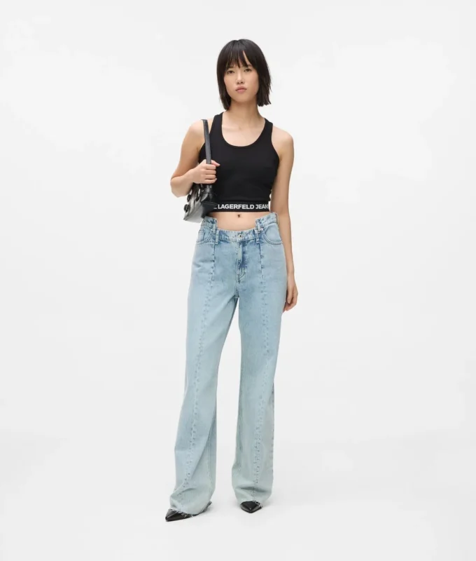 Jeans med sømmer, middels høy midje og avslappet passform