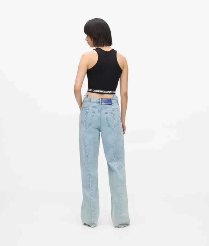 Jeans med sømmer, middels høy midje og avslappet passform