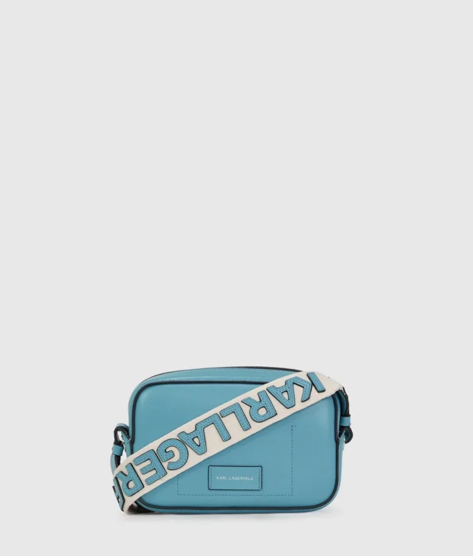 K/CIRCLE PERFORERT CROSSBODY-VESKE