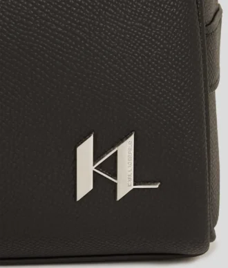 K/MONOGRAM LÆR VASKEPOSE
