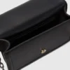 K/Nova liten crossbody-veske i semsket skinn