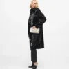 K/Signature liten crossbody-veske
