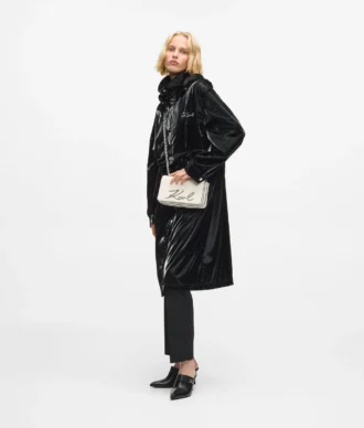 K/Signature liten crossbody-veske