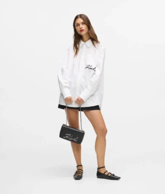 K/Signature liten crossbody-veske