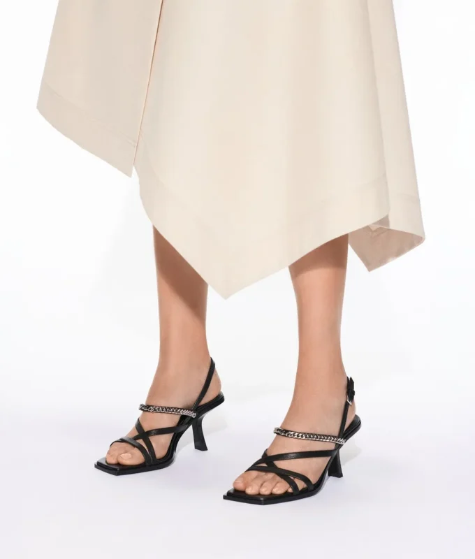 KARMEL SIGNIA SANDALER MED KJEDE