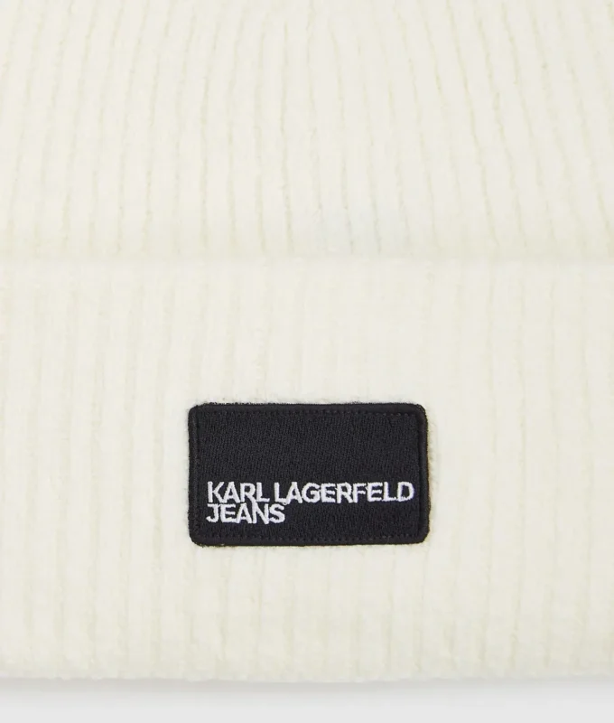 Lang lue med logo-patch