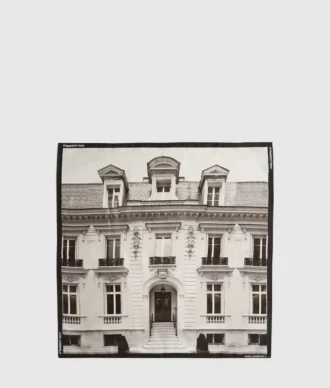 Maison de Karl silkeskjerf