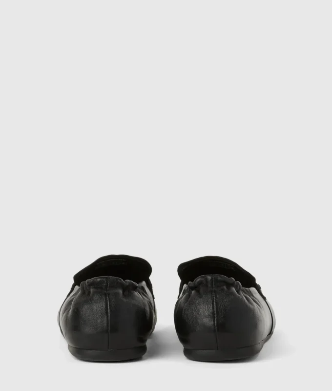 Marlee loafers med nitter