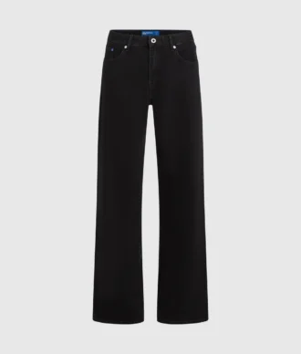 Midt høye, avslappede jeans
