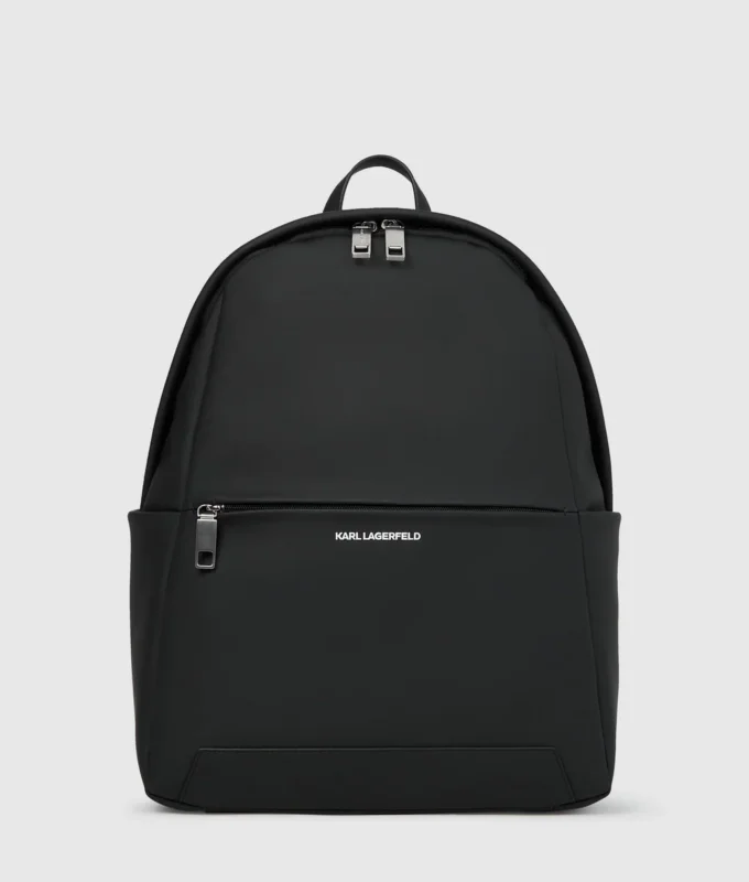 Minimalistisk ryggsekk med logo