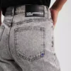 MOM JEANS