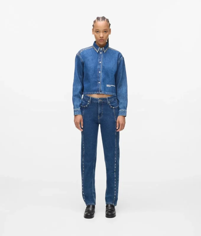 Mom-jeans med nitter