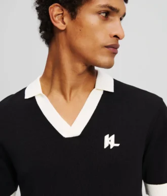 MONOGRAM STRIKKET POLOSKJORTE