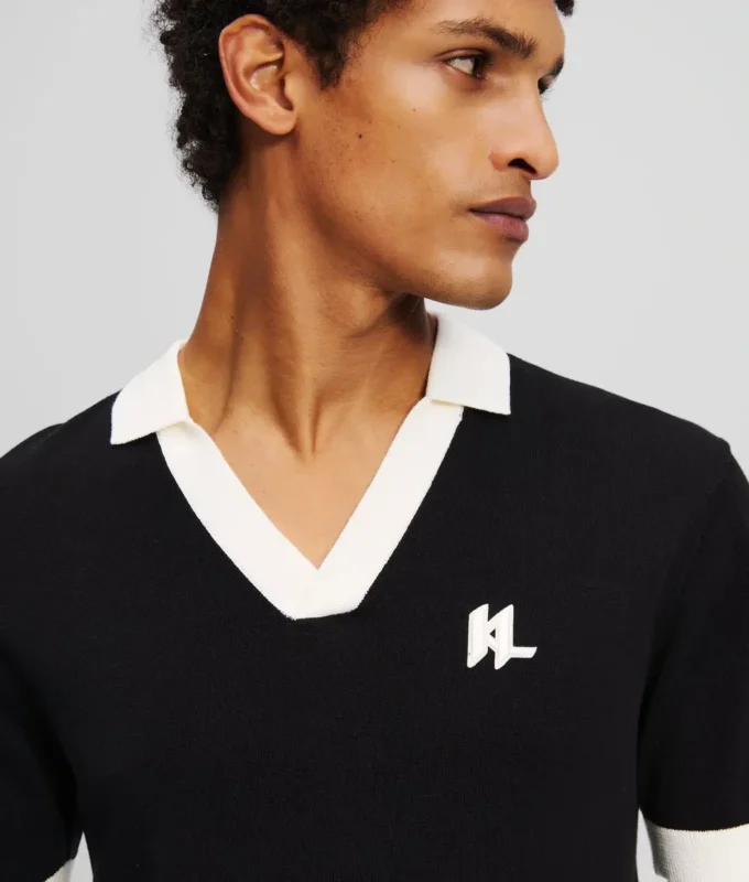 MONOGRAM STRIKKET POLOSKJORTE