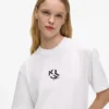 Monogram-T-skjorte med normal passform