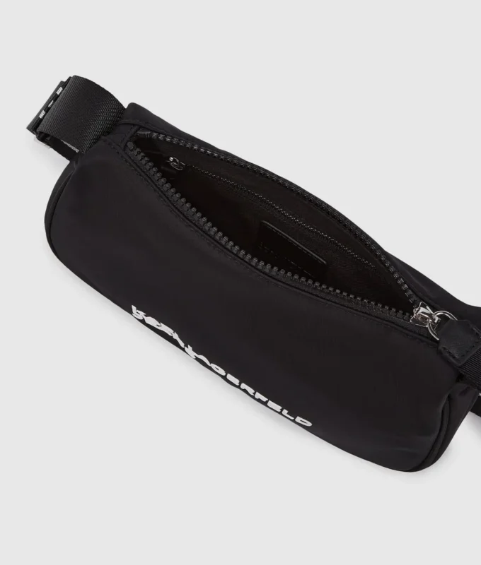 Nylon skulderveske med logo