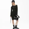 Off-shoulder kjole med snøring