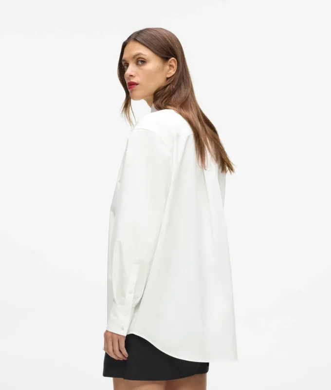 Poplin-skjorte med slips