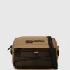 Praktisk crossbody-veske med snøring