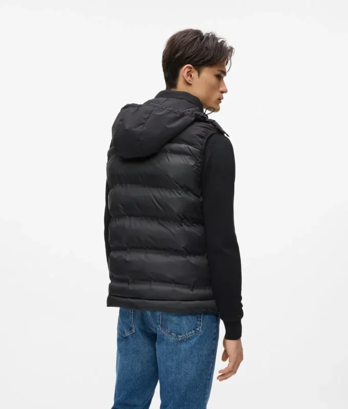 Puffervest med hette