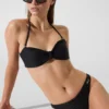 RIBBEDE BIKINIBUKSER