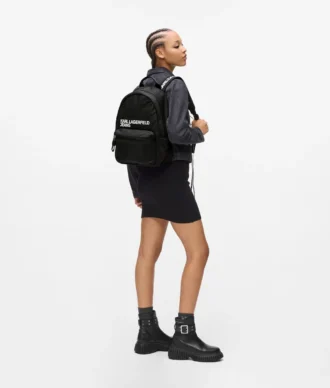 Ryggsekk i nylon med logo