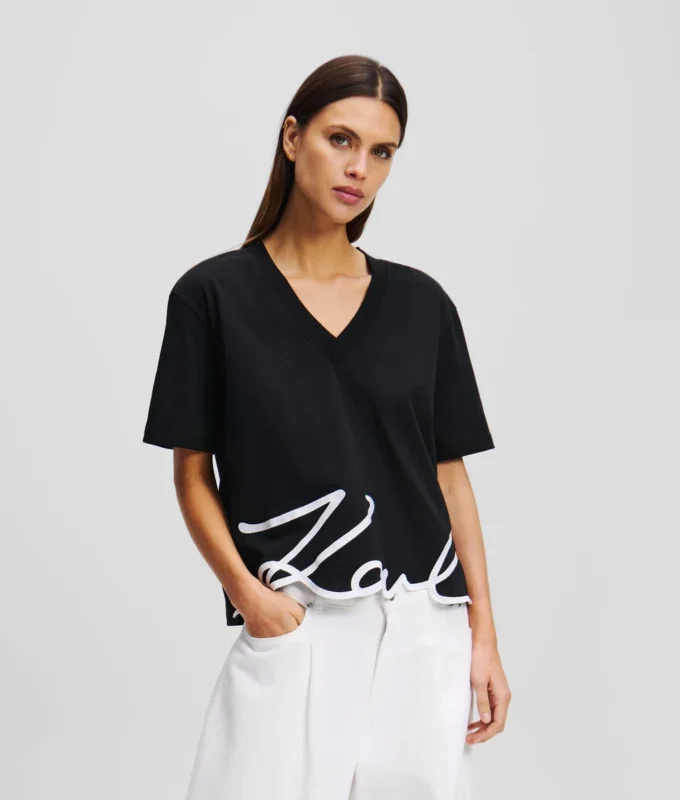 SIGNATURE V-NECK T-SKJORTE